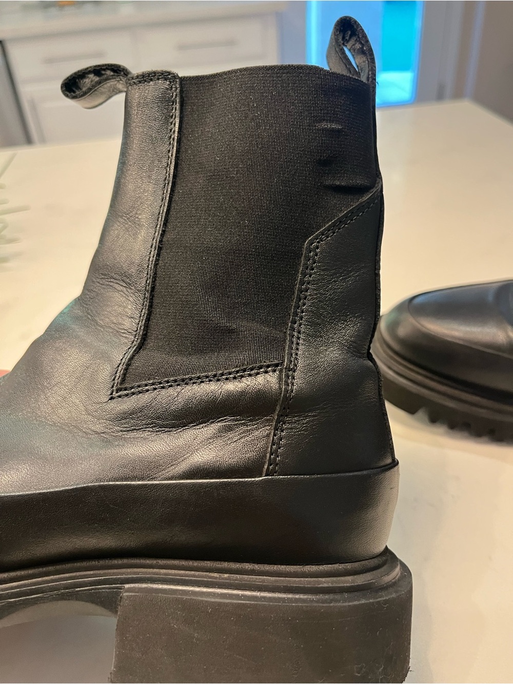 All Saints Harlee Black Leather Chelsea Boots with Lug Sole. Women’s Size 9.5 - Picture 4 of 8